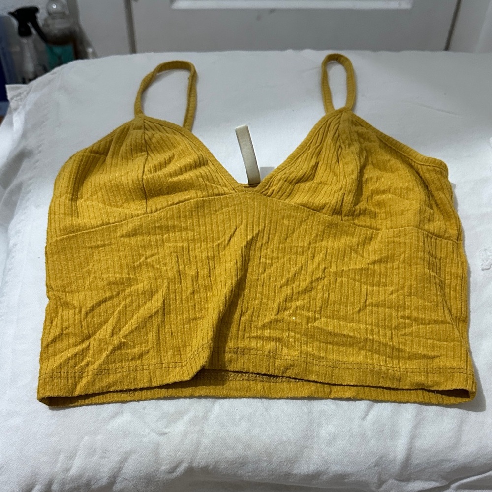 Emma & Sam crop top